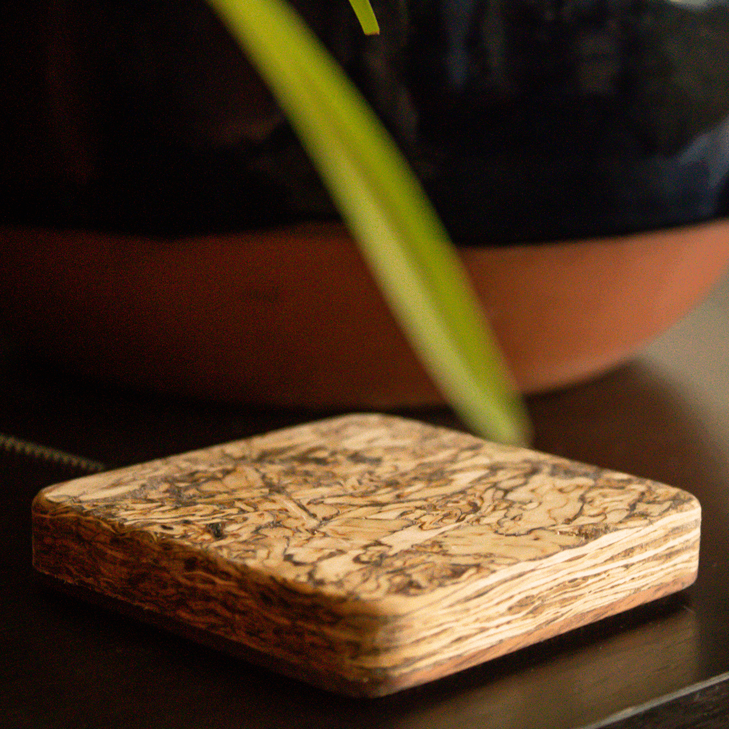 HempWood Wireless Charging Block