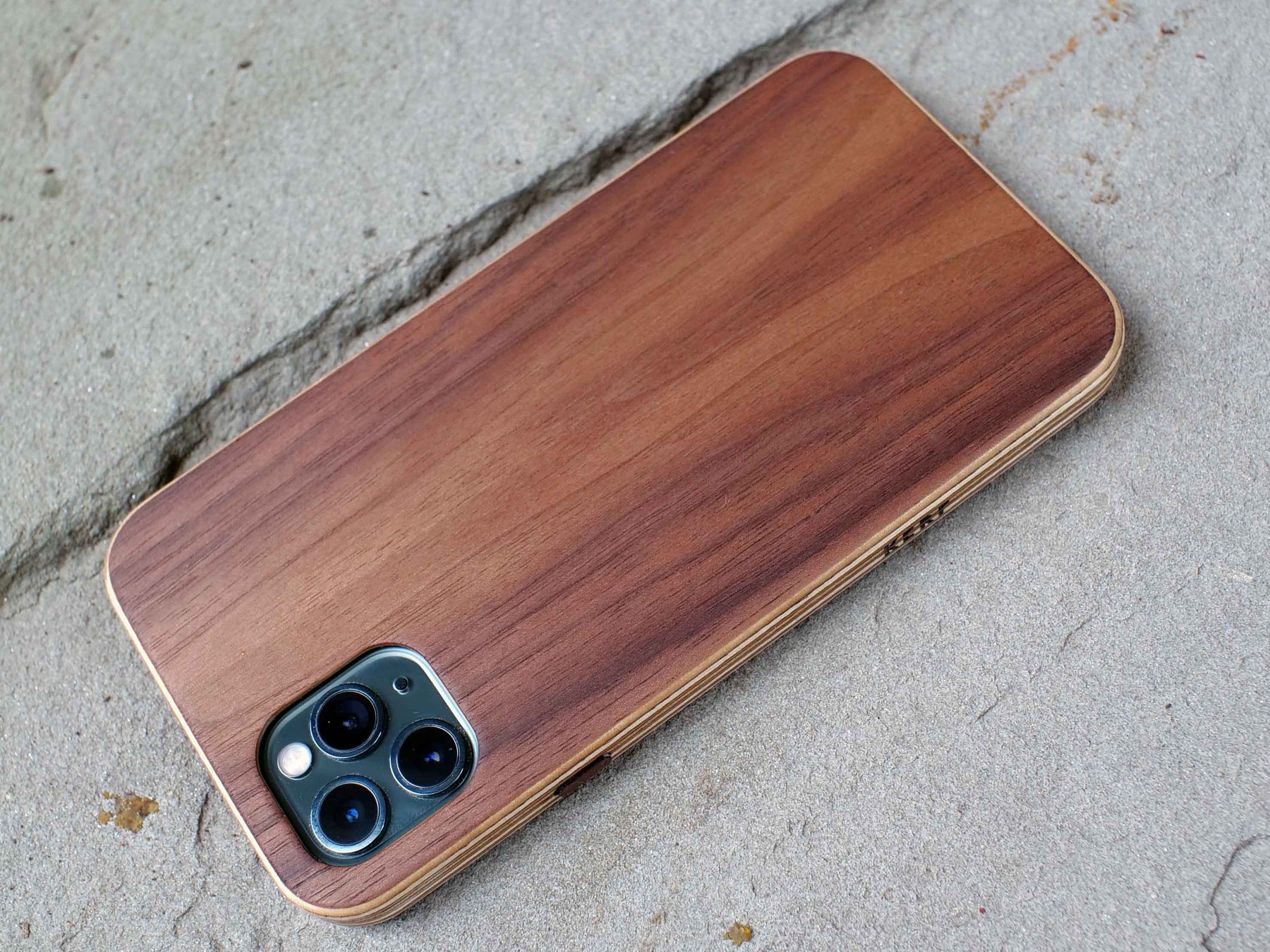 Plywood iPhone 13 Pro Case
