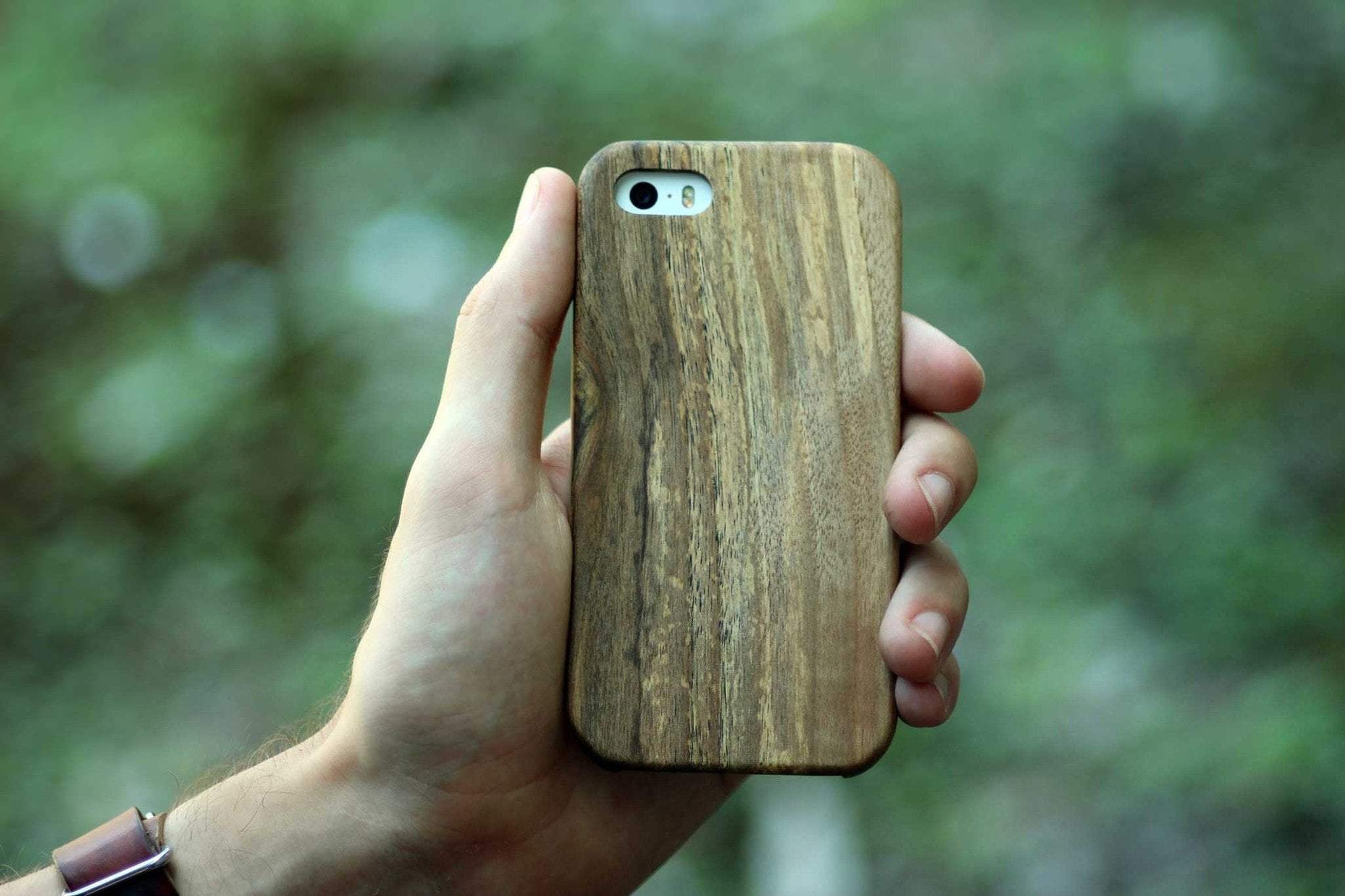 Wood iPhone SE Cases